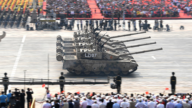 人民網(wǎng)評(píng)：大閱兵，彰顯新時(shí)代人民軍隊(duì)風(fēng)采