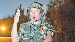 何賢達:練出最硬本領(lǐng) 爭當(dāng)一流好兵