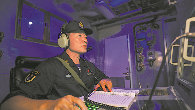 二十大代表風采丨王愛國:把光和熱灑向祖國海疆